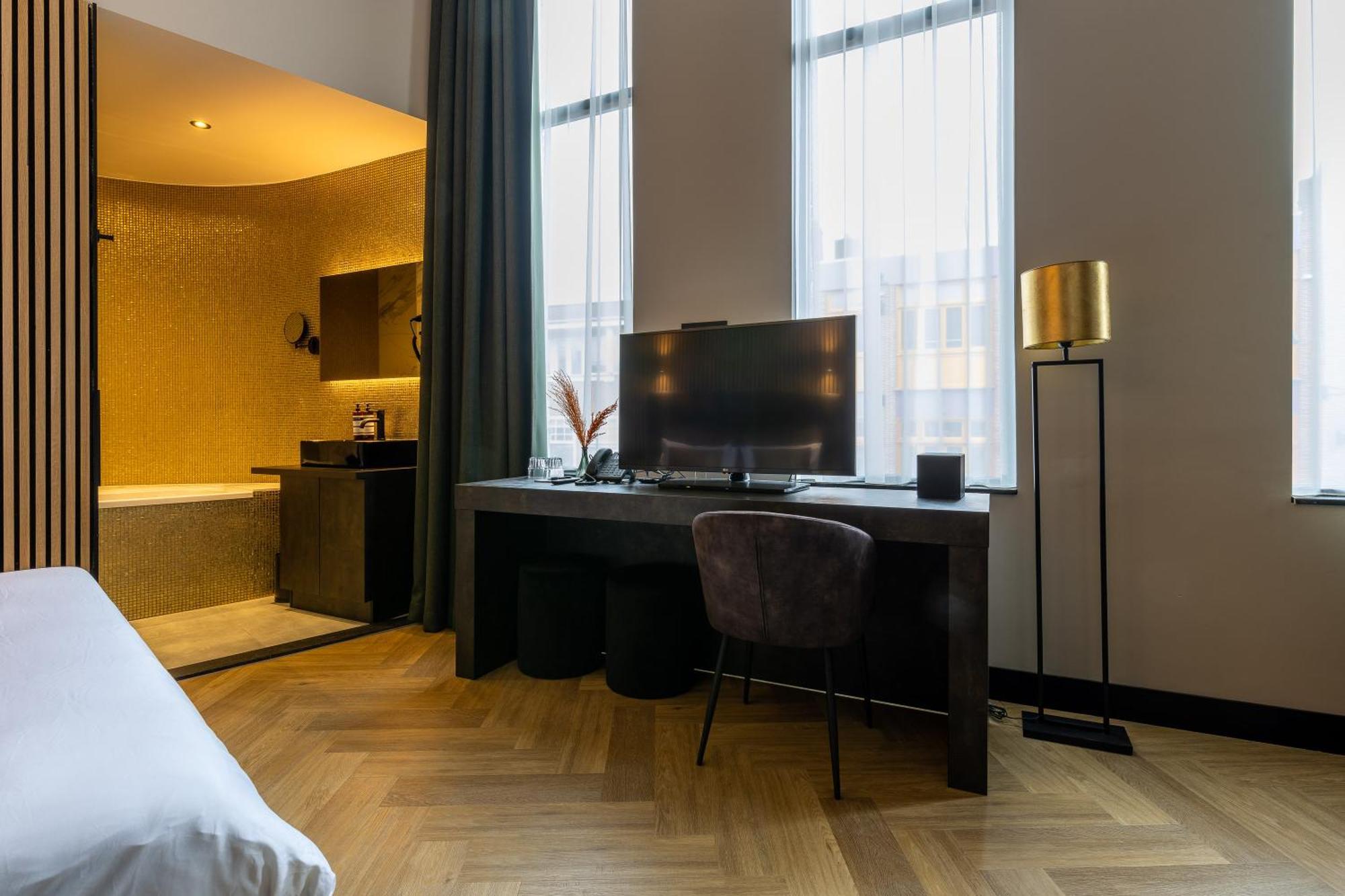 Monument Hotel ザーンダム エクステリア 写真